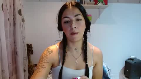 Snapshot of madisoncambel chatting on January 30, 2025, 3:11 am Madison Cambel online show from January 30, 2025, 3:11 am