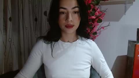 Madison Cambel online show from September 19, 2025, 2:35 am