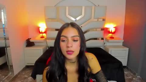 Snapshot of madisoncarzon chatting on October 7, 2025, 7:44 pm Madison Carzon online show from October 7, 2025, 7:44 pm