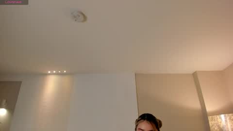 Maddi Collins online show from March 23, 2026, 11:25 am