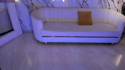 Madison Kane online show from June 12, 2026, 11:09 am