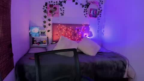 Rouse  online show from October 17, 2025, 12:52 pm