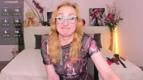 Madisson online show from September 26, 2025, 2:26 am