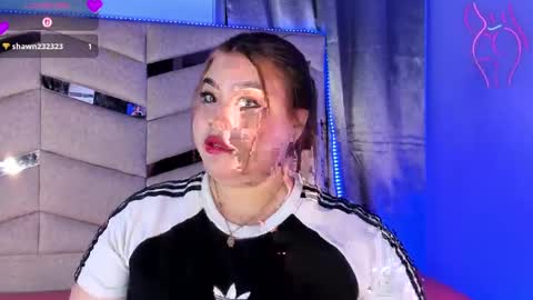 madissonlee__ online show from April 23, 2026, 10:12 pm