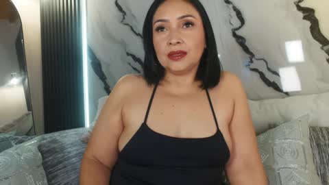 MADISSOONE  online show from December 9, 2024, 11:34 pm