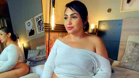 MADISSOONE  online show from May 15, 2026, 11:34 pm