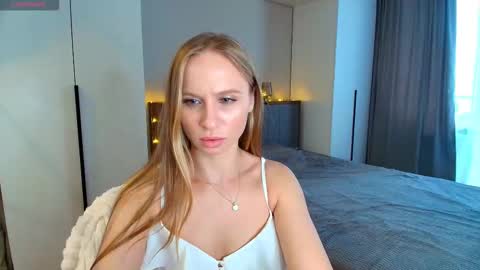 Snapshot of madlen_new chatting on March 27, 2026, 5:35 am Madlen online show from March 27, 2026, 5:35 am