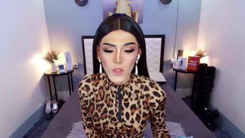 Snapshot of madnesswilxx chatting on October 2, 2025, 12:50 am Wil online show from October 2, 2025, 12:50 am