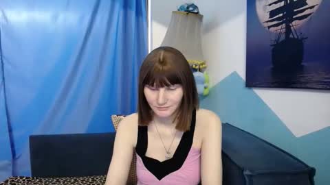 Snapshot of madoka_xxx chatting on January 9, 2026, 1:41 am Elizabeth online show from January 9, 2026, 1:41 am