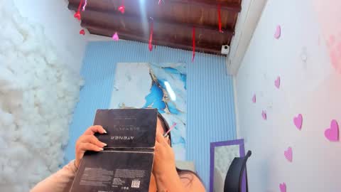 Snapshot of madokaa22 chatting on March 2, 2026, 12:01 pm Madoka online show from March 2, 2026, 12:01 pm