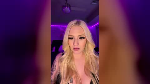 madsrennea online show from May 8, 2026, 5:57 am