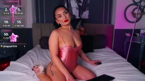 MadyLuxx online show from December 17, 2024, 5:29 am