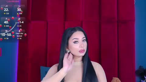 MadyLuxx online show from May 15, 2026, 6:48 pm