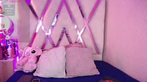 Madyson online show from April 30, 2026, 12:00 pm