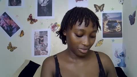 Maee online show from January 17, 2026, 3:50 pm