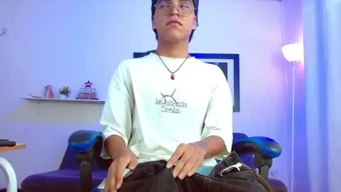Maik online show from June 12, 2026, 9:03 pm