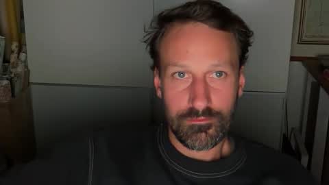 Snapshot of maenu_69 chatting on October 18, 2025, 9:37 pm maenu_69 online show from October 18, 2025, 9:37 pm