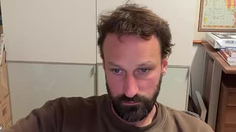 Snapshot of maenu_69 chatting on October 29, 2025, 10:33 pm maenu_69 online show from October 29, 2025, 10:33 pm