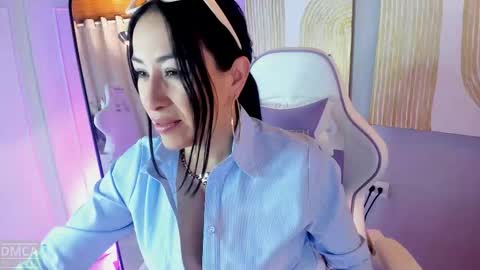 Maria Fernanda online show from November 15, 2025, 9:43 pm