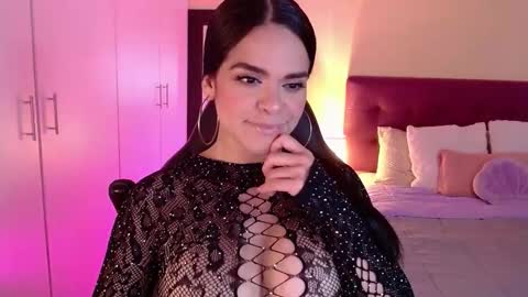 Snapshot of mafer_meow chatting on October 9, 2025, 7:56 pm Mafer Flor online show from October 9, 2025, 7:56 pm