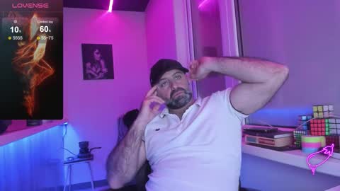 Snapshot of magabear chatting on September 29, 2025, 7:30 pm Magabear online show from September 29, 2025, 7:30 pm