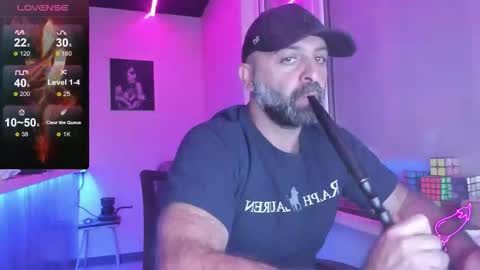 Snapshot of magabear chatting on October 2, 2025, 10:11 am Magabear online show from October 2, 2025, 10:11 am