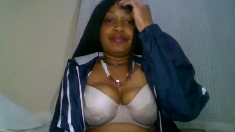 Snapshot of magdalinemus chatting on September 11, 2025, 4:51 pm magdalinemus online show from September 11, 2025, 4:51 pm