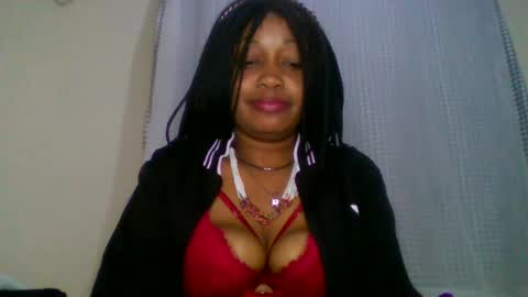 Snapshot of magdalinemus chatting on September 12, 2025, 7:47 pm magdalinemus online show from September 12, 2025, 7:47 pm