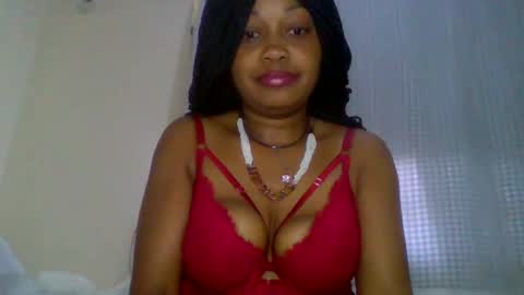 Snapshot of magdalinemus chatting on September 16, 2025, 8:37 am magdalinemus online show from September 16, 2025, 8:37 am