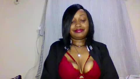 Snapshot of magdalinemus chatting on October 13, 2025, 10:32 pm magdalinemus online show from October 13, 2025, 10:32 pm