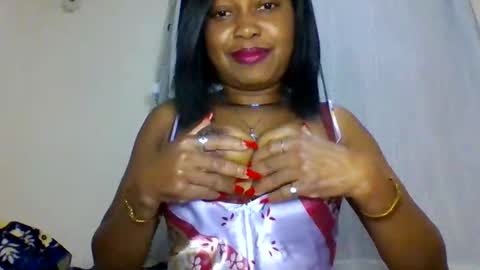 Snapshot of magdalinemus chatting on October 14, 2025, 6:42 pm magdalinemus online show from October 14, 2025, 6:42 pm