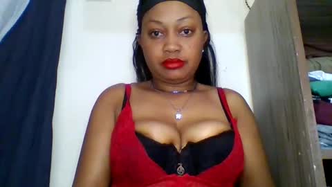 magdalinemus online show from May 17, 2026, 7:17 am