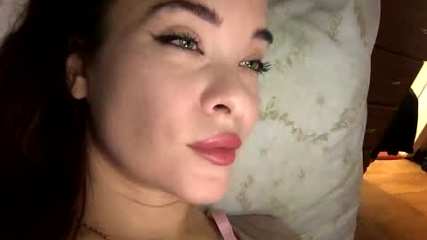 Snapshot of magggg658318 chatting on December 15, 2024, 11:01 am magggg658318 online show from December 15, 2024, 11:01 am