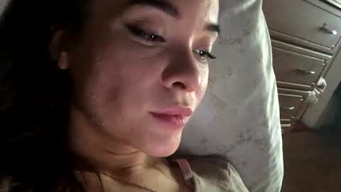 Snapshot of magggg658318 chatting on December 20, 2024, 12:27 pm magggg658318 online show from December 20, 2024, 12:27 pm