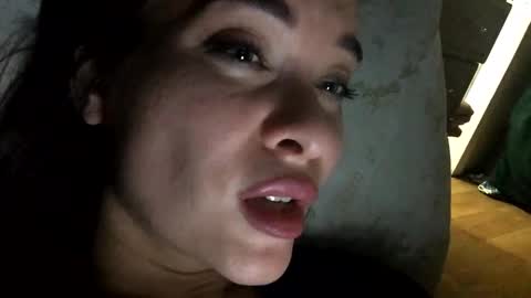 Snapshot of magggg658318 chatting on December 25, 2024, 2:23 pm magggg658318 online show from December 25, 2024, 2:23 pm