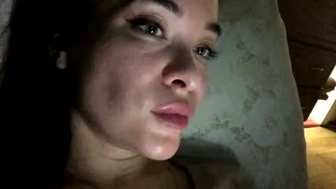 Snapshot of magggg658318 chatting on December 28, 2024, 2:21 pm magggg658318 online show from December 28, 2024, 2:21 pm