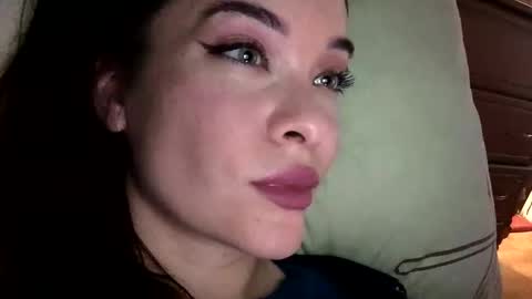 Snapshot of magggg658318 chatting on January 6, 2025, 12:02 pm magggg658318 online show from January 6, 2025, 12:02 pm