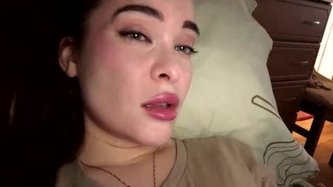 magggg658318 online show from November 27, 2025, 12:07 pm