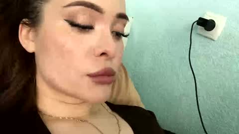 Snapshot of magggg658318 chatting on August 1, 2026, 12:59 pm magggg658318 online show from August 1, 2026, 12:59 pm