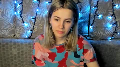 Maggie online show from March 12, 2025, 1:25 am