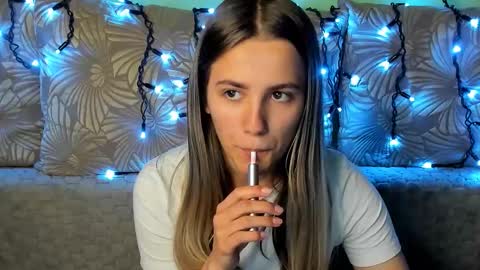 Maggie online show from October 26, 2025, 12:49 am