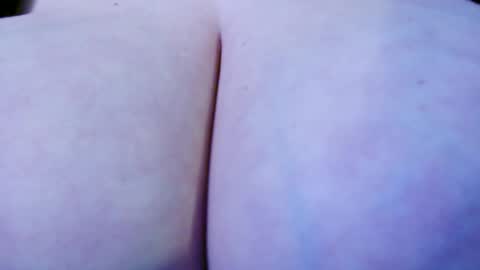 Snapshot of maggielandrin chatting on November 13, 2025, 6:18 pm Maggie online show from November 13, 2025, 6:18 pm