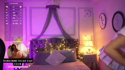 Snapshot of maggietime chatting on January 9, 2025, 9:05 pm online show from January 9, 2025, 9:05 pm