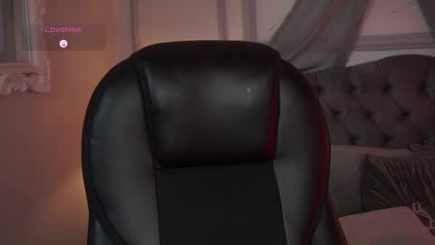 Snapshot of maggietime chatting on March 2, 2025, 11:53 pm online show from March 2, 2025, 11:53 pm