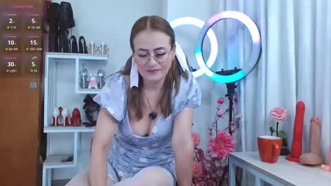 Snapshot of maghenta chatting on September 16, 2025, 8:32 pm Maghenta-MS mature online show from September 16, 2025, 8:32 pm