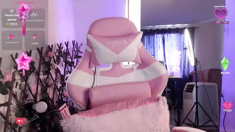 Snapshot of magic__smile chatting on October 19, 2025, 7:25 pm Luna  online show from October 19, 2025, 7:25 pm