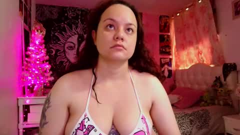 Claire online show from December 28, 2024, 2:53 pm