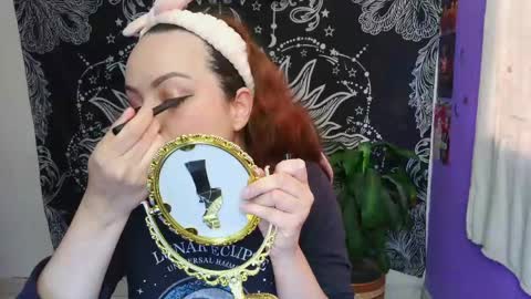 Claire online show from May 6, 2026, 9:53 pm