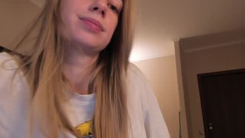 Alice  online show from December 4, 2024, 1:09 pm