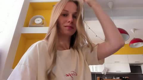 Alice  online show from June 7, 2026, 12:53 pm